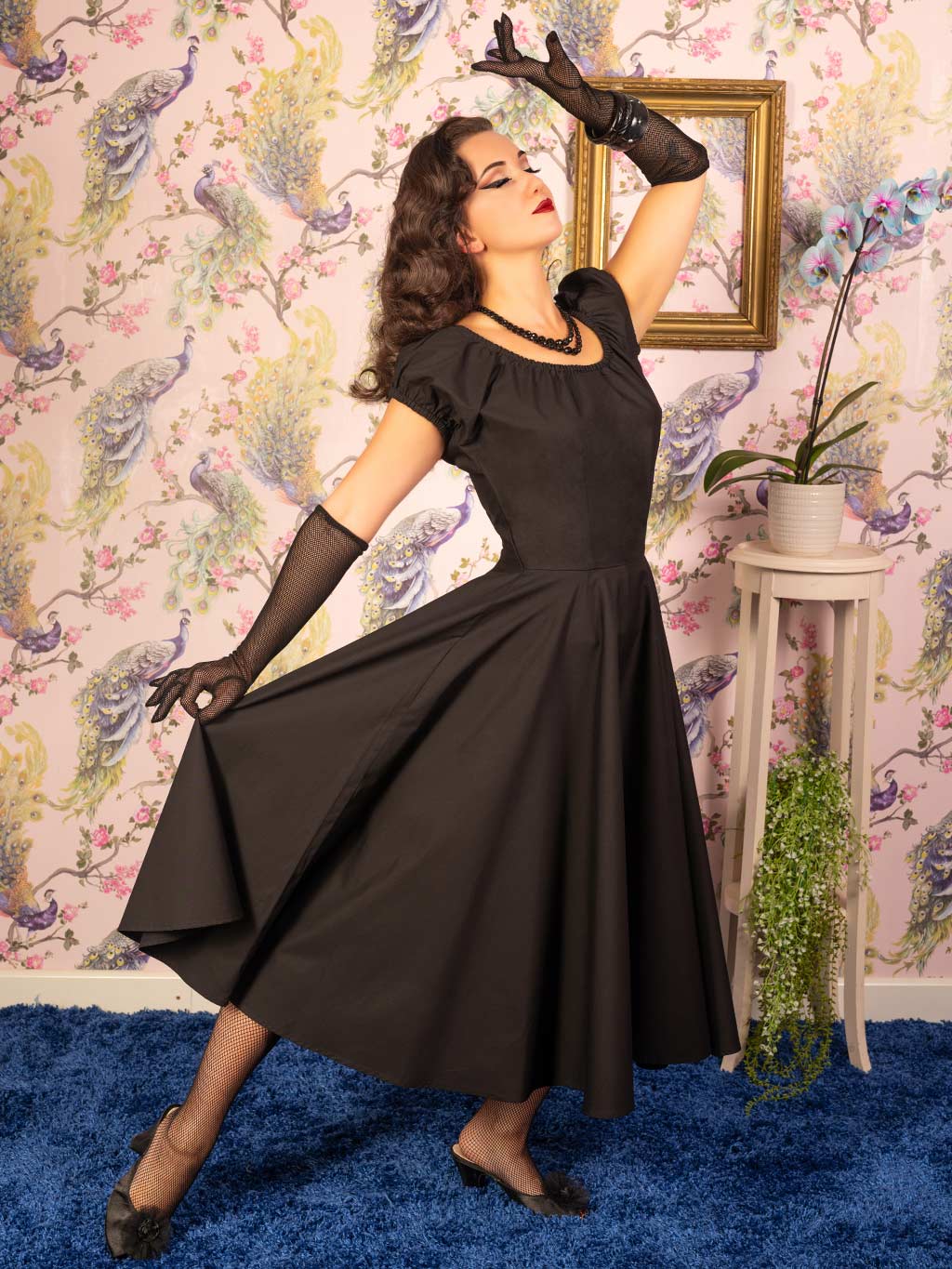 1950s Rita Black Milkmaid Dress V017BC - Image 8