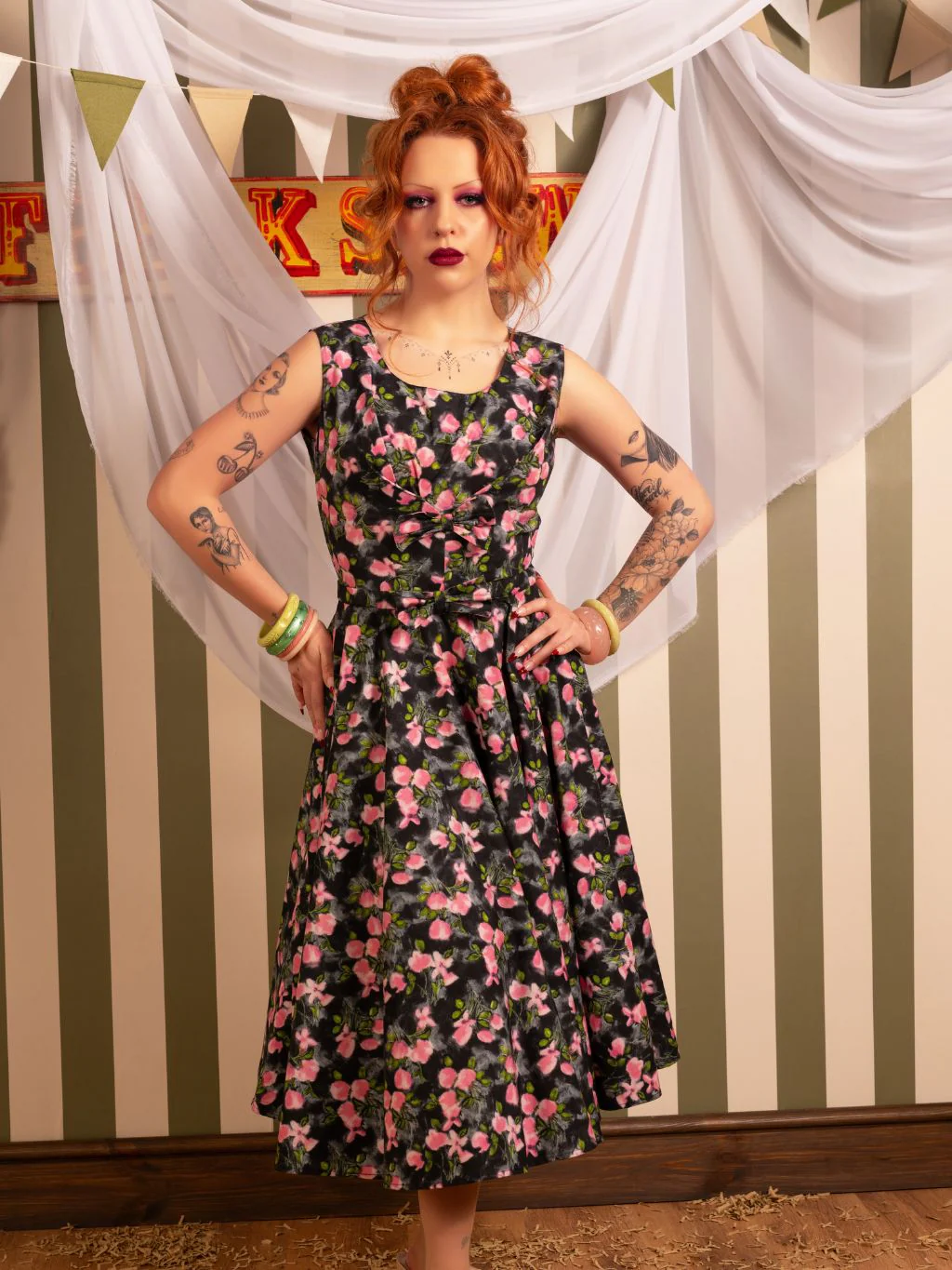 Wilhelmina 1950s Grey Floral Dress - Image 7