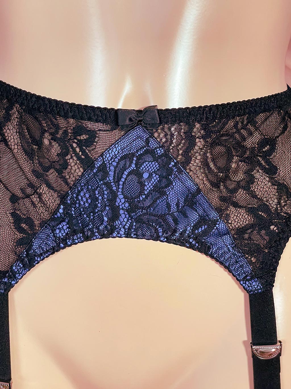 Helen Blue Lace Suspender Belt - Image 5