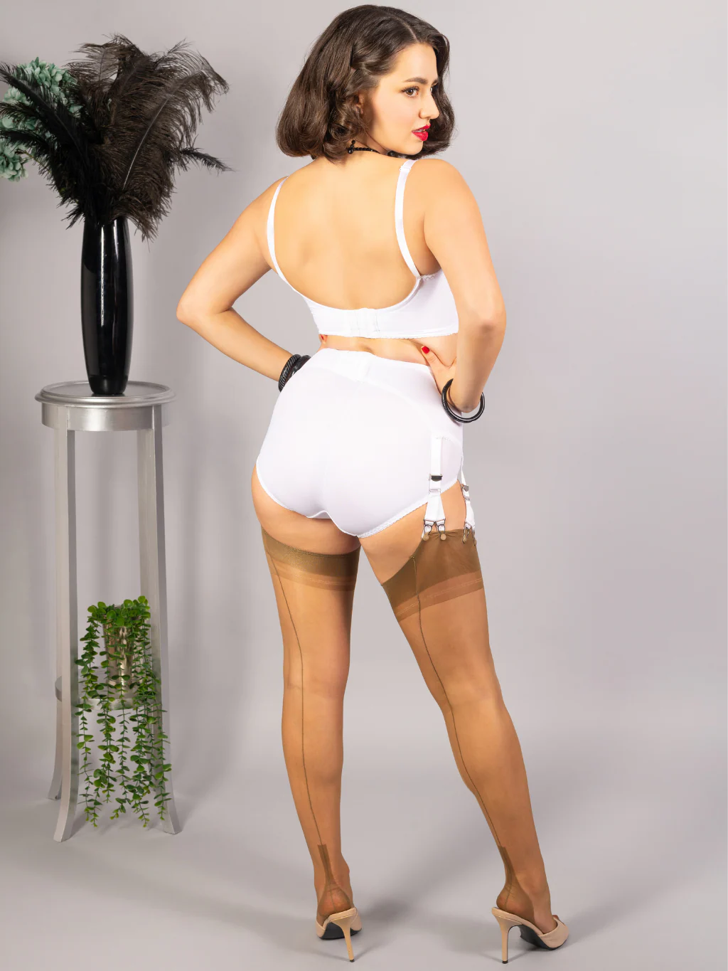 Cuban Heel Fully Fashioned Stockings H2034 - Image 6