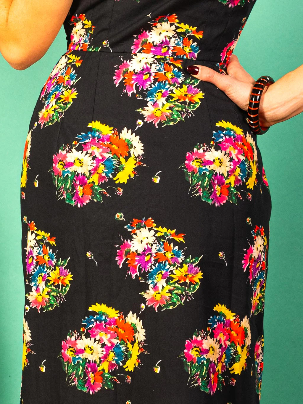 Dark Floral Vintage Anne Sarong Dress V016DC - Image 7