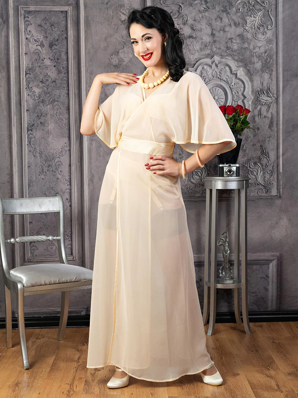 1930s Sheer Lounging Robe Peach - Image 5