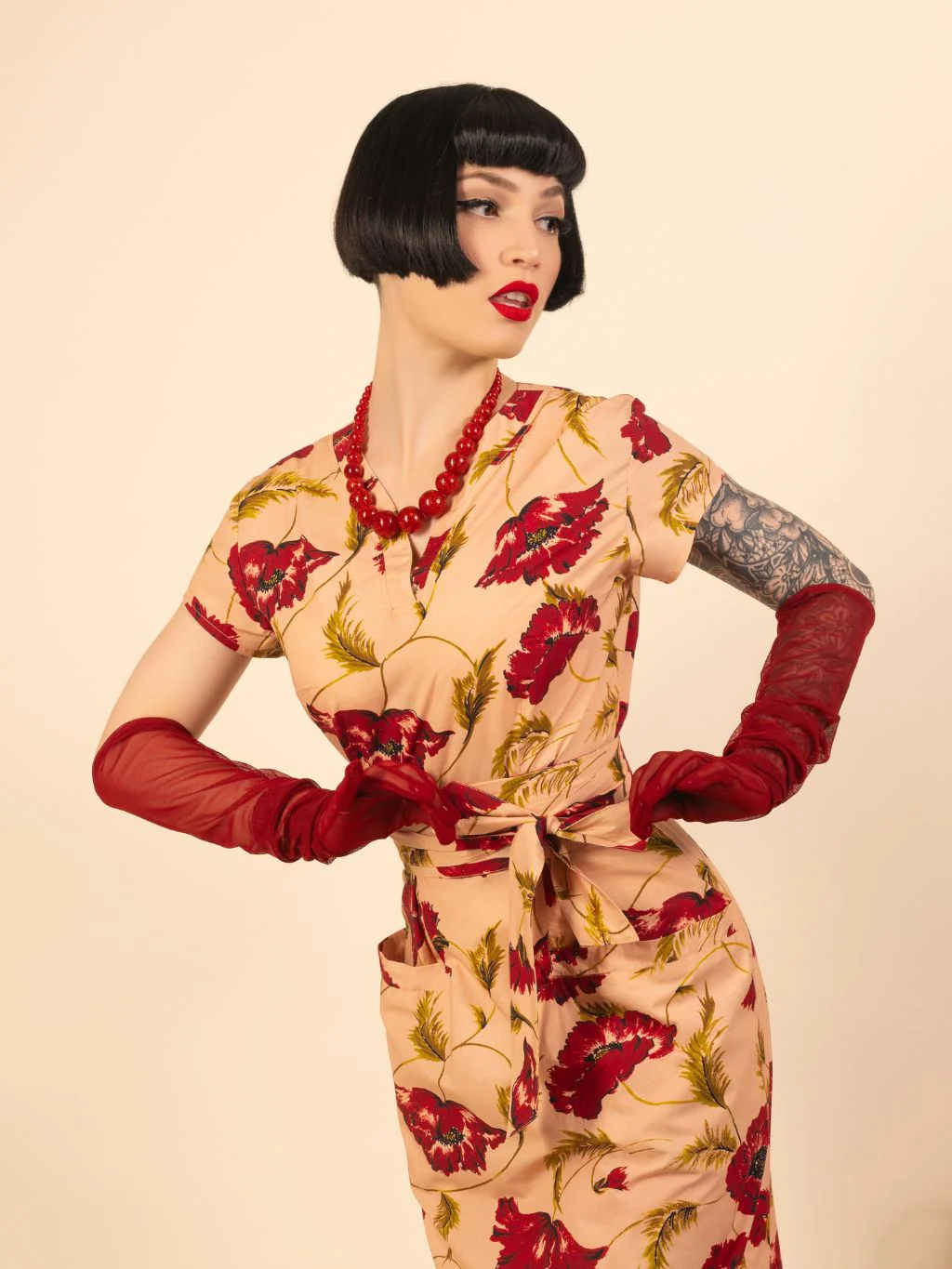 Long Claret Sheer Gloves - Image 4