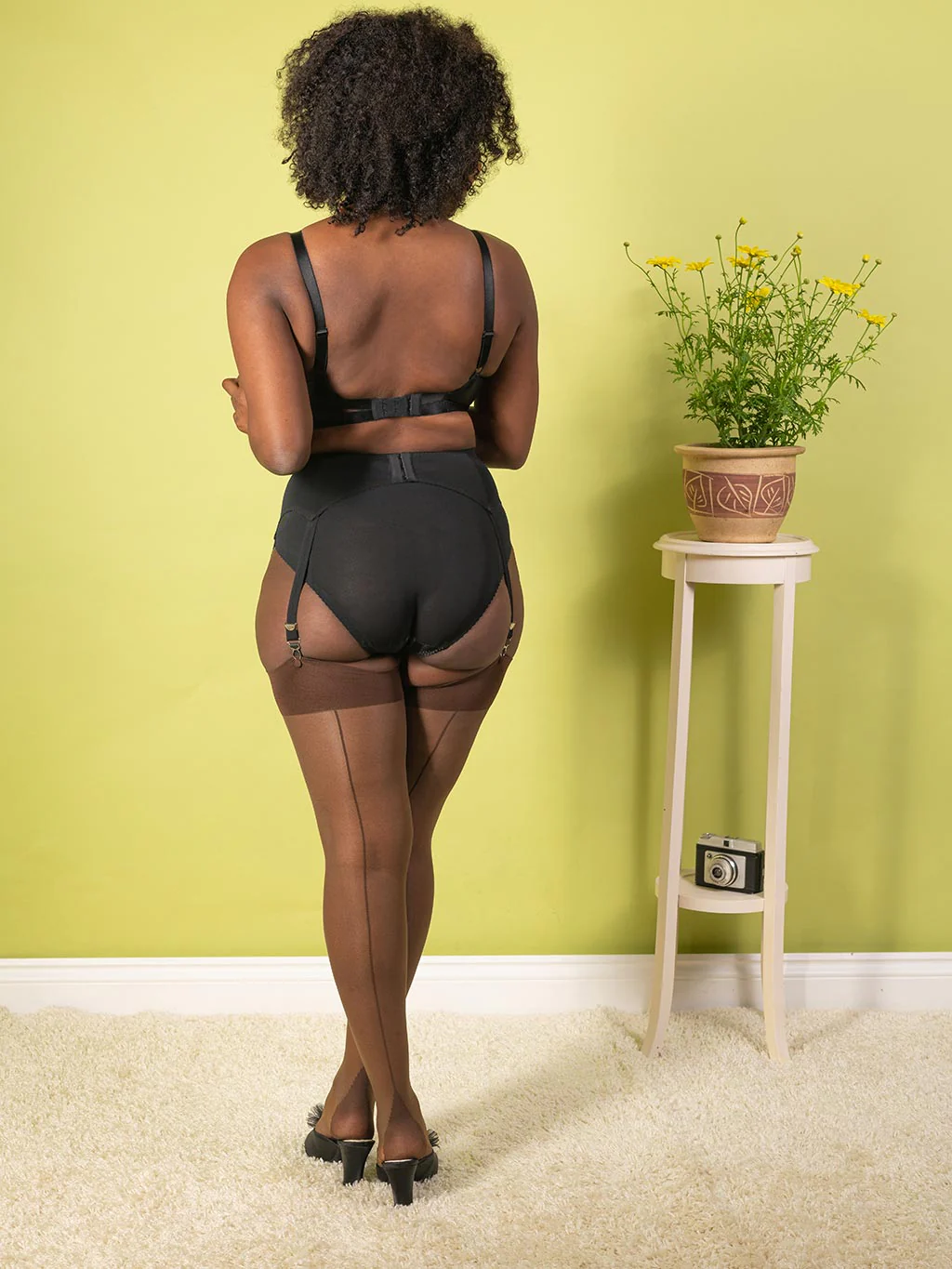 Seamed Stockings Coffee Chocolate - Image 5